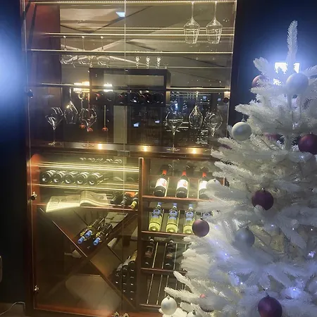 Hoch Land Hotel *